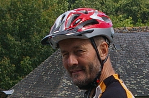 Mark cycling in the Loire region, 2007