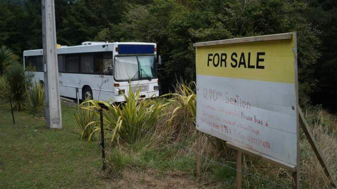 For sale, well-appointed house bus. With Section (Kiwi for a plot of land) and a derelict cottage attached... 